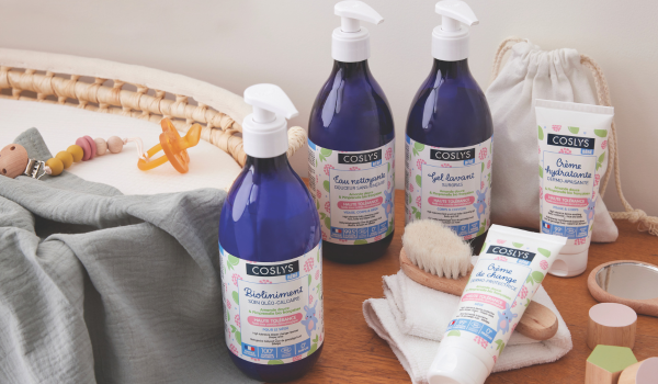 Bébé - Nos soins certifiés biologiques pour bébé | Coslys